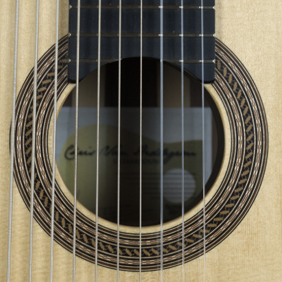 11 string rosette